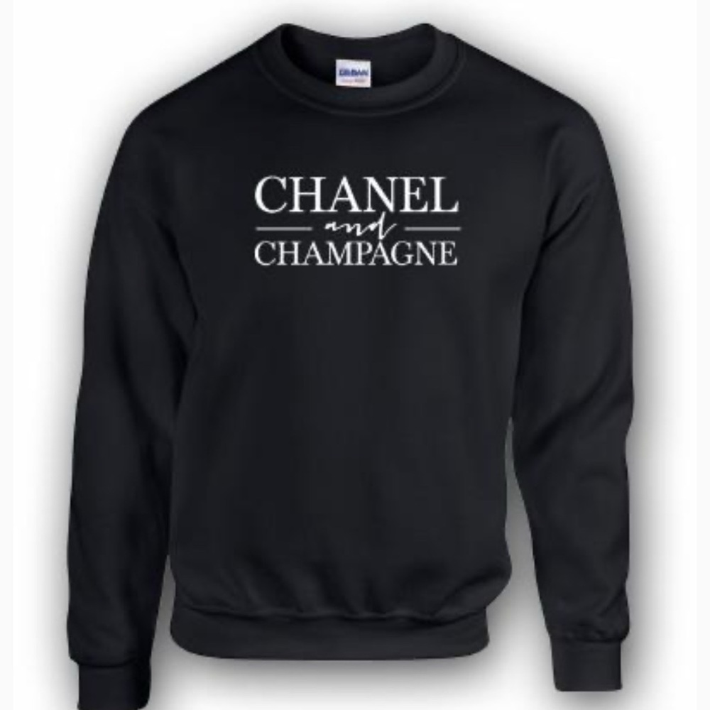 Super chic crewneck
